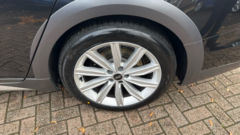 Audi A6 Allroad 50 TDI Quattro Sport 5dr Tip Auto Diesel Estate